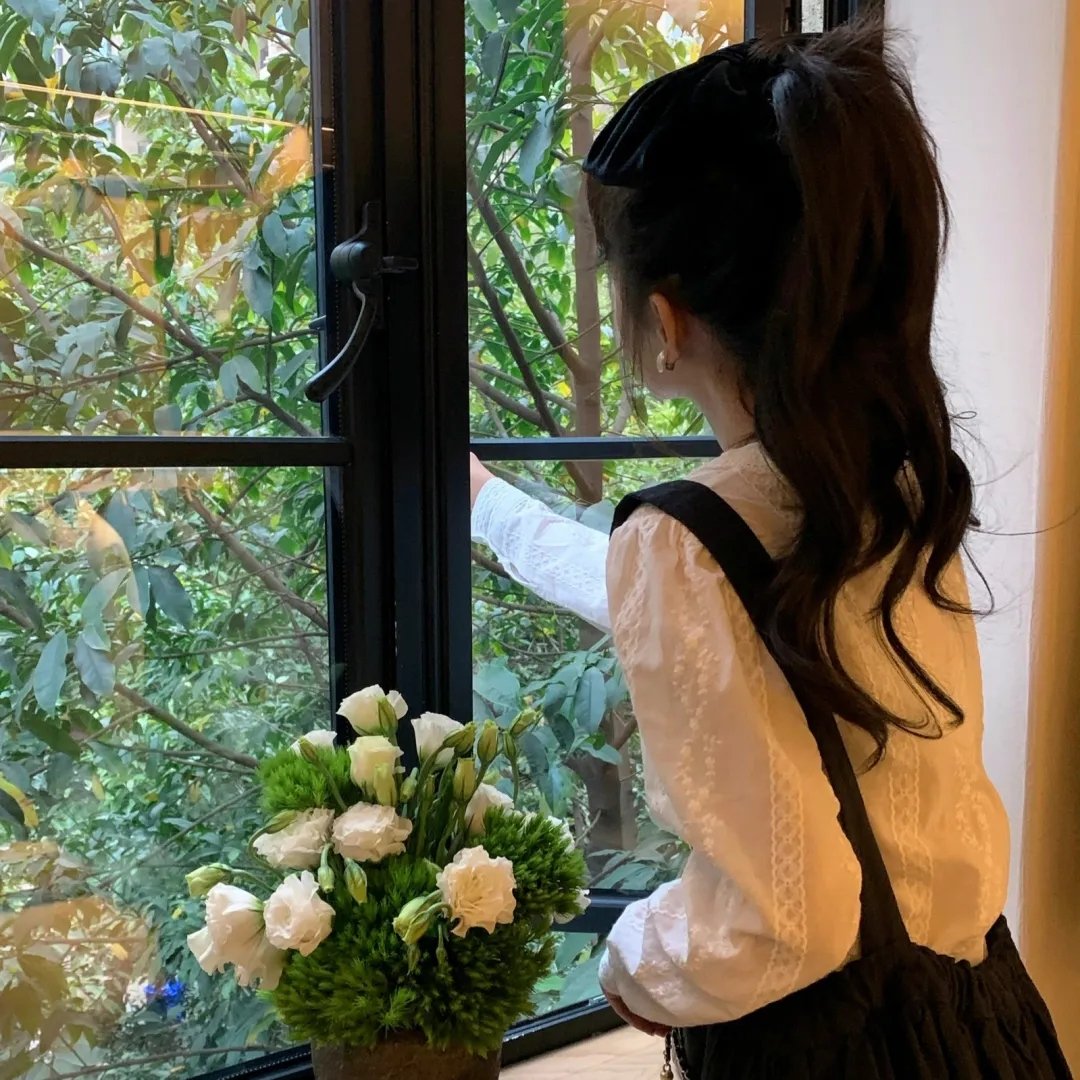 摇摇晃晃的人间